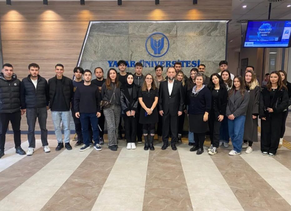 CIS Turkey Manager Orçun Erbayraktar Met with Yaşar University Students
